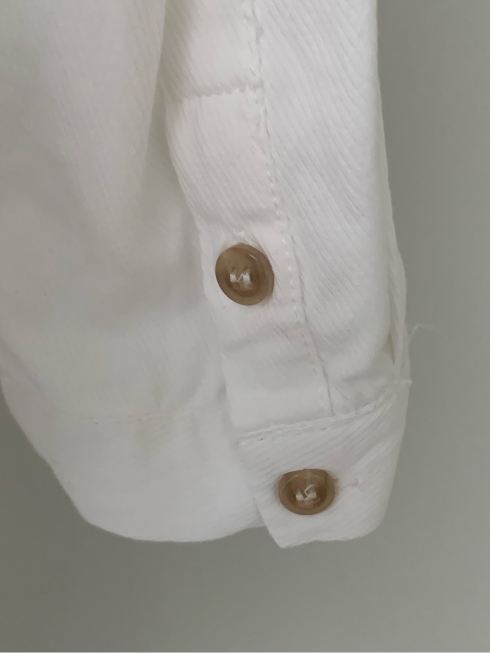Velvet Heart White Button-Up Shirt - Picture 6 of 9